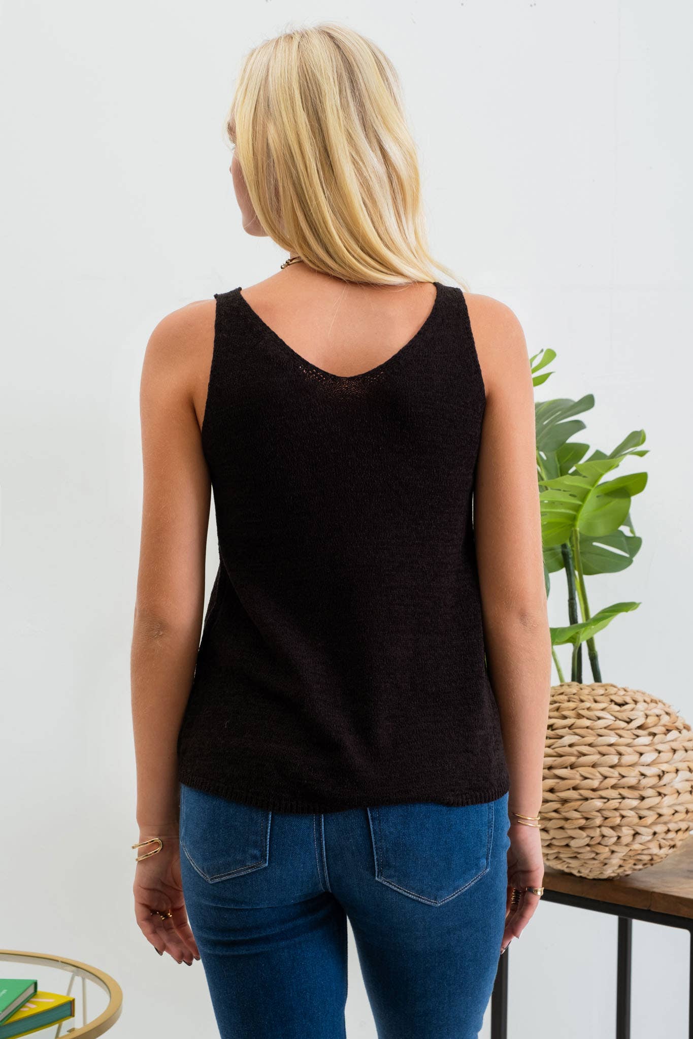 KNIT TANK TOP