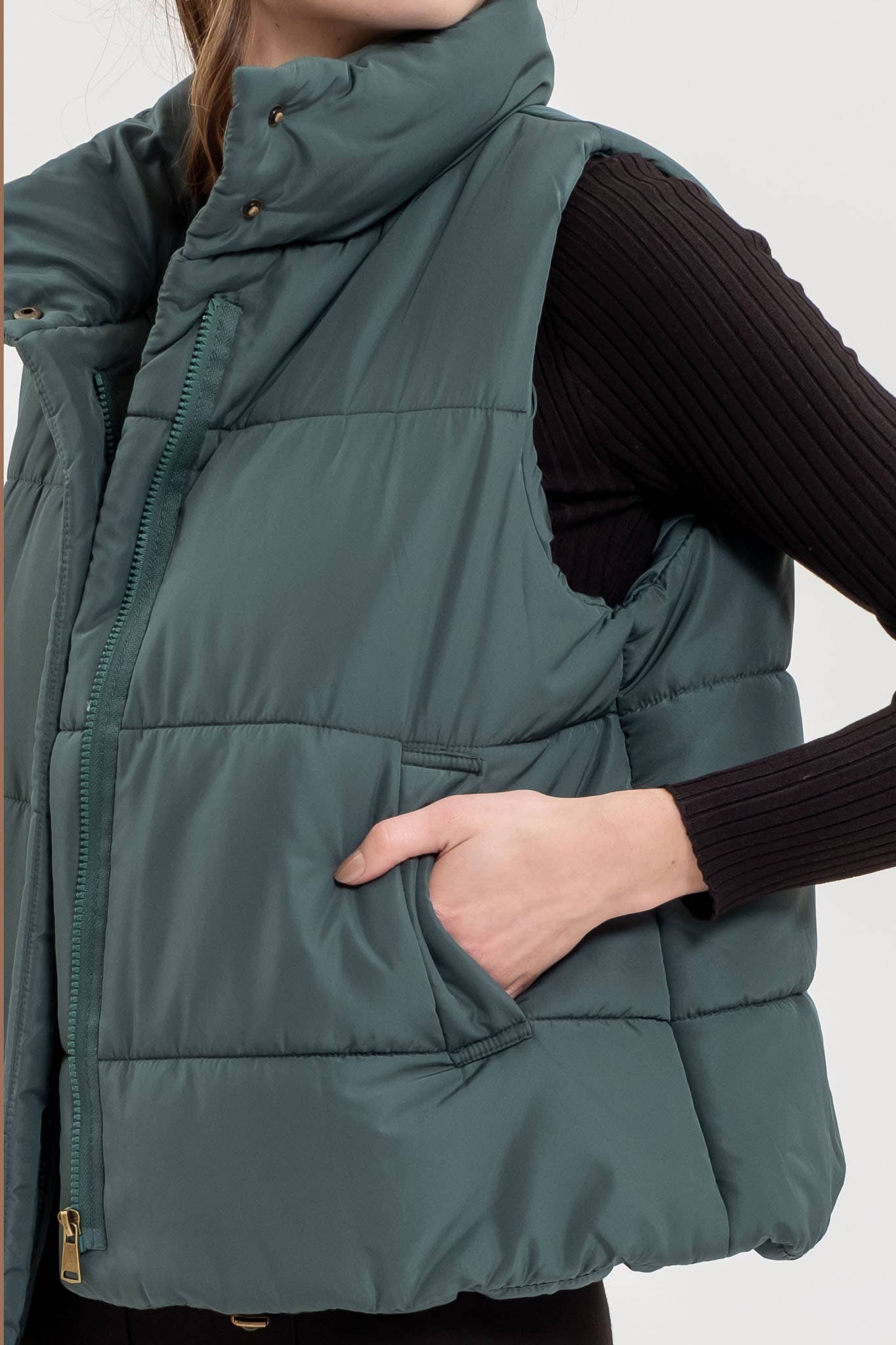 SOLID ZIP UP PUFFER VEST