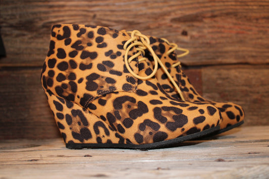 Sally Wedge Bootie